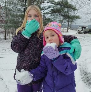 Meet your Posher, Courtney